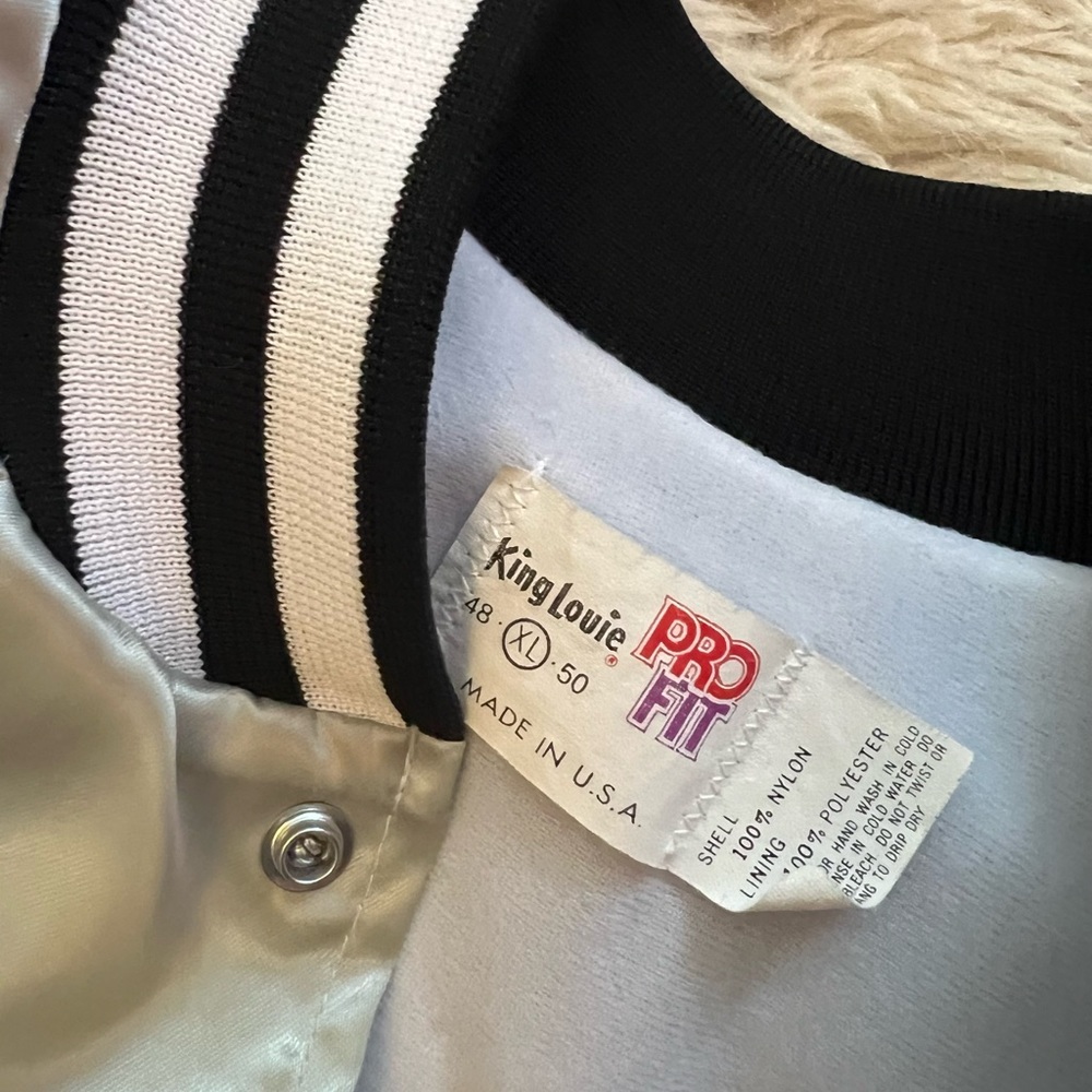 VTG Silver Track Jacket - Picture 3 of 3
